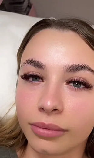 example of eyelash coloring