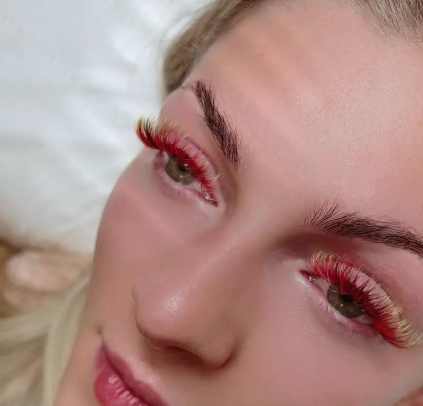 example of coloured lash extensions uk