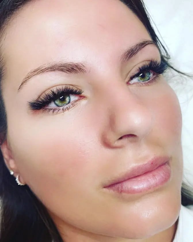 example of best foxy eye lashes