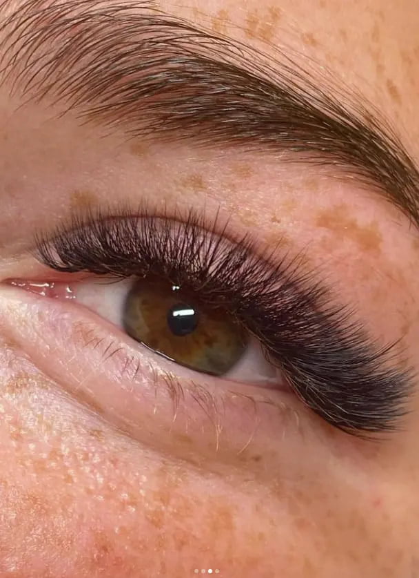 example of foxy eyelash