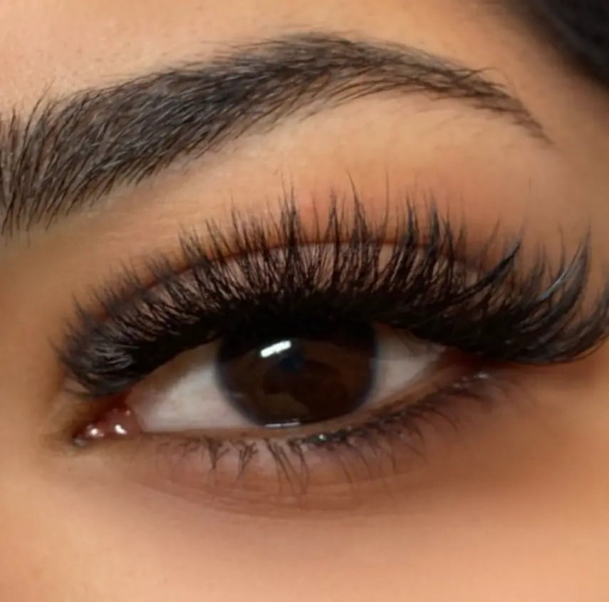 example of wispy russian volume lashes